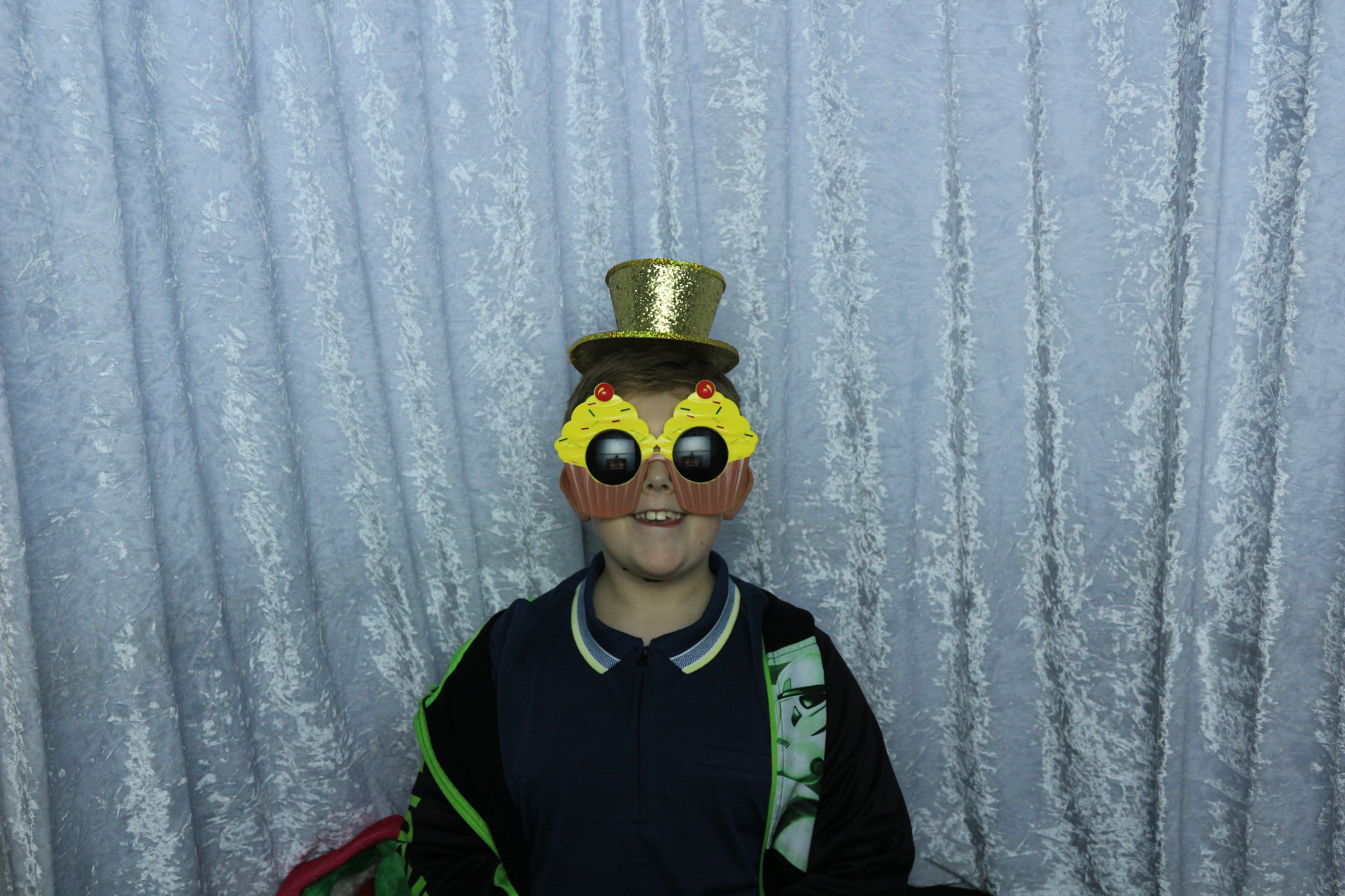Ali’s 50th Birthday - Images | View more photos from the event at gallery.partydelightsphotobooth.co.uk/u/PartyDelightsPhotoBooth/Ali’s-50th-Birthday-Images